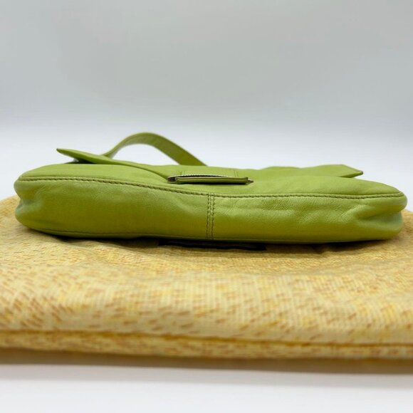 Authentic FENDI Mamma Bucket Baguette Lime Green Lambskin Flap Bag Purse - Picture 7 of 12